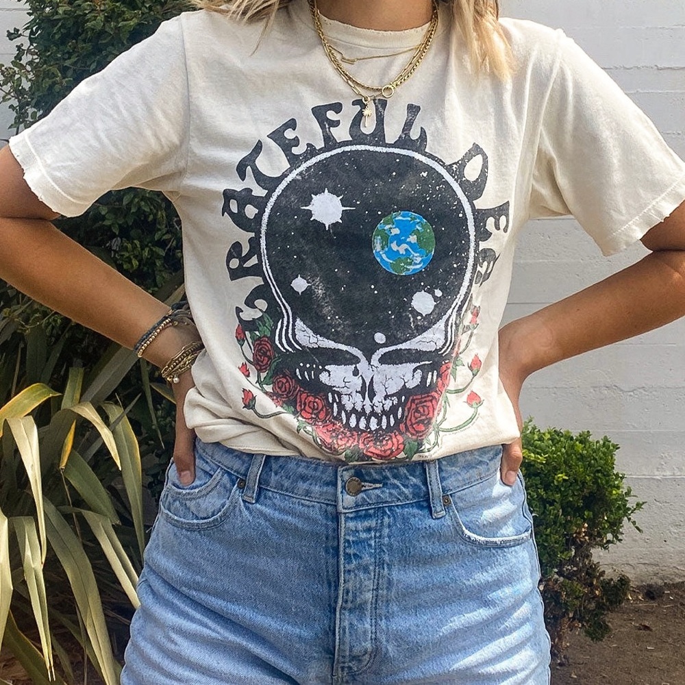Grateful Dead Keep on Truckin’ Graphic T-Shirt - Picture 6 of 6